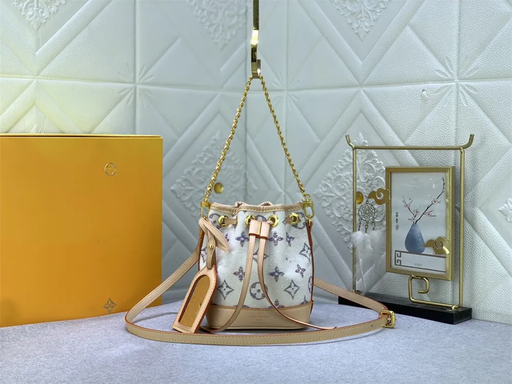 2024 Nueva Moda Femenina Clásica Mini Bolsa de Cubo Bolsa de Hombro Bolsa Cruzada
