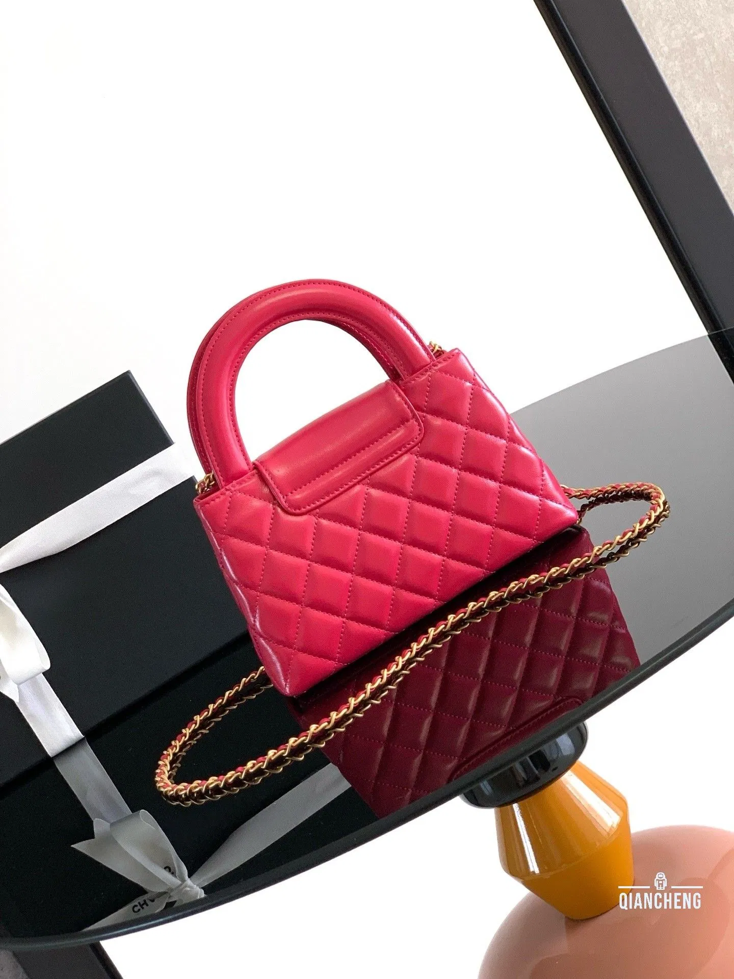 Bolsos de mano de diseño para mujeres 1: 1 réplica de lujo de cuero color baguette retro cesta
