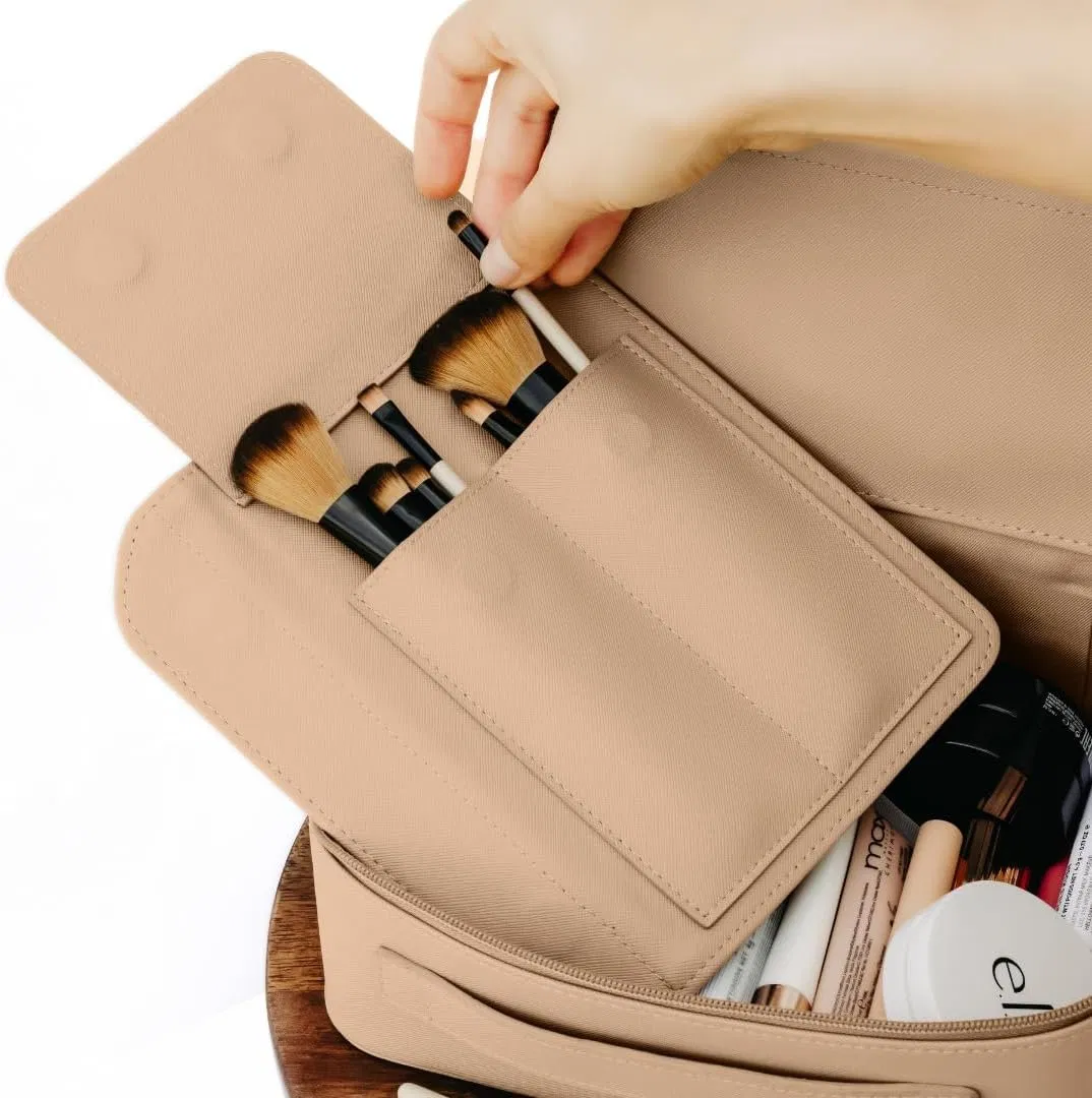 Bolsa de aseo de cuero duradero con asa conveniente para un transporte fácil