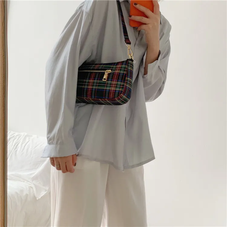 Bolso de lona retro de cuadros 7