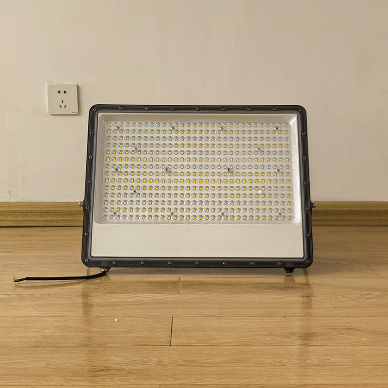 Mains Spotlight IP66/IP65 Waterproof Flood Light 30W-400W LED High Bright Adjustable Beam CE Certified 3-Year Warranty