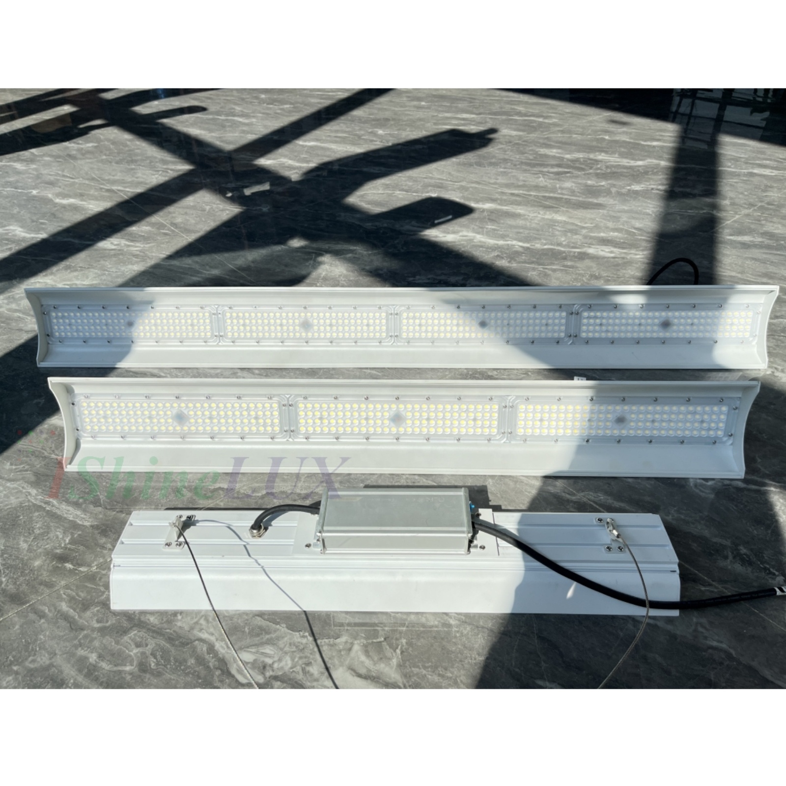 Low UGR IP44 IP65 Linear High Bay LED Light 50W 100W 150W 200W 300W 400W Shopping Mall Warehouse Linear High Bay Lights