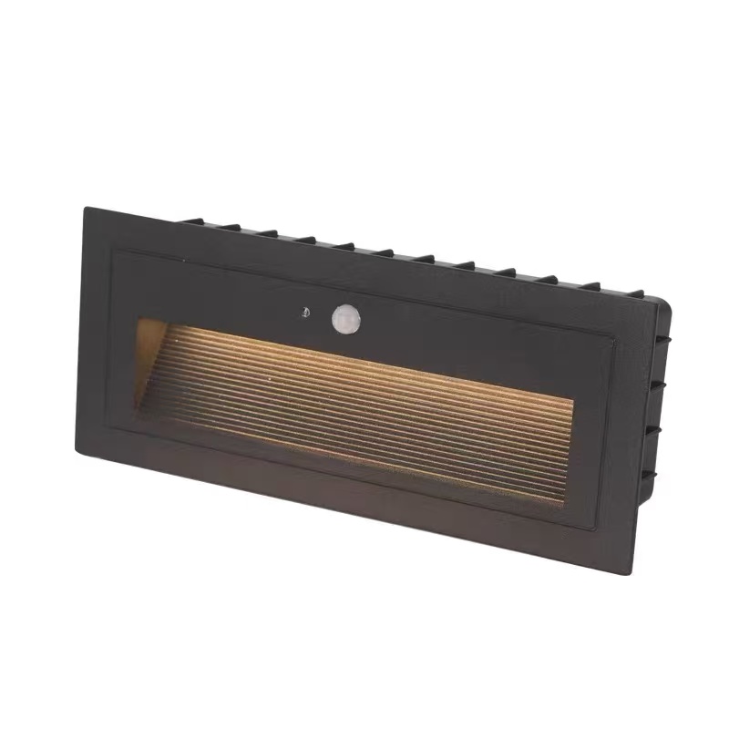 Outdoor IP65 Waterproof Wall-Mounted Step Light with Human Body Induction for Garden Stair Step Lighting
