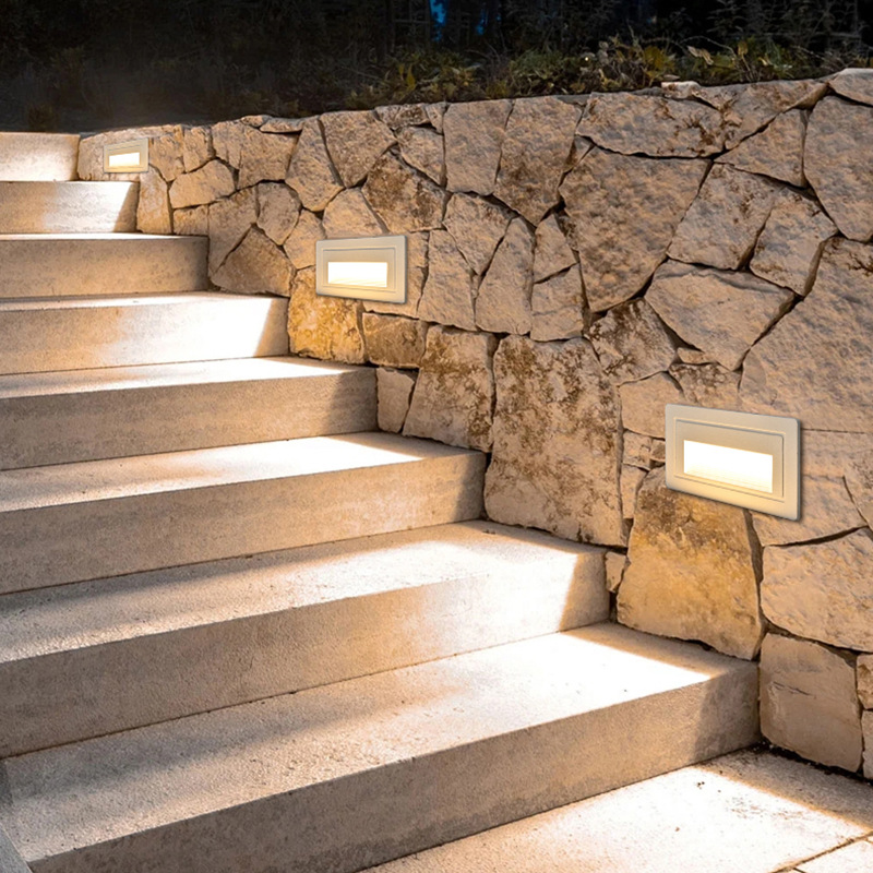 Aluminum Outdoor Wall Lamp Waterproof LED Footlight for Villa Stair Steps and Courtyard Corner Outdoor Lighting