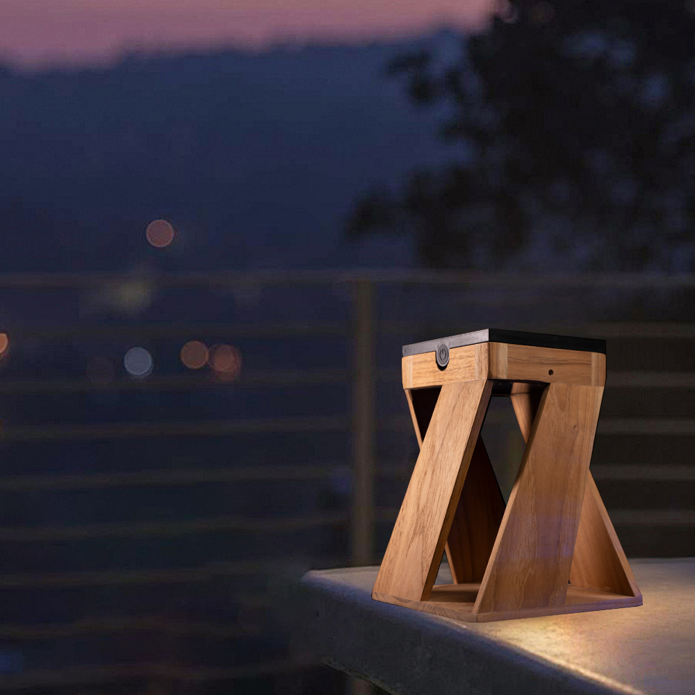 Solar Garden Light