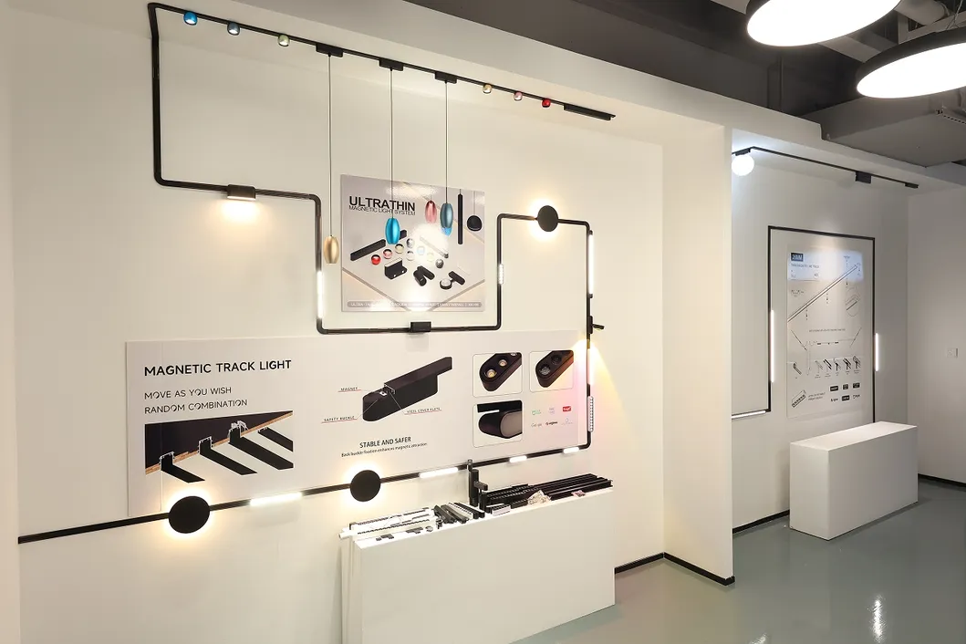 Showroom 3