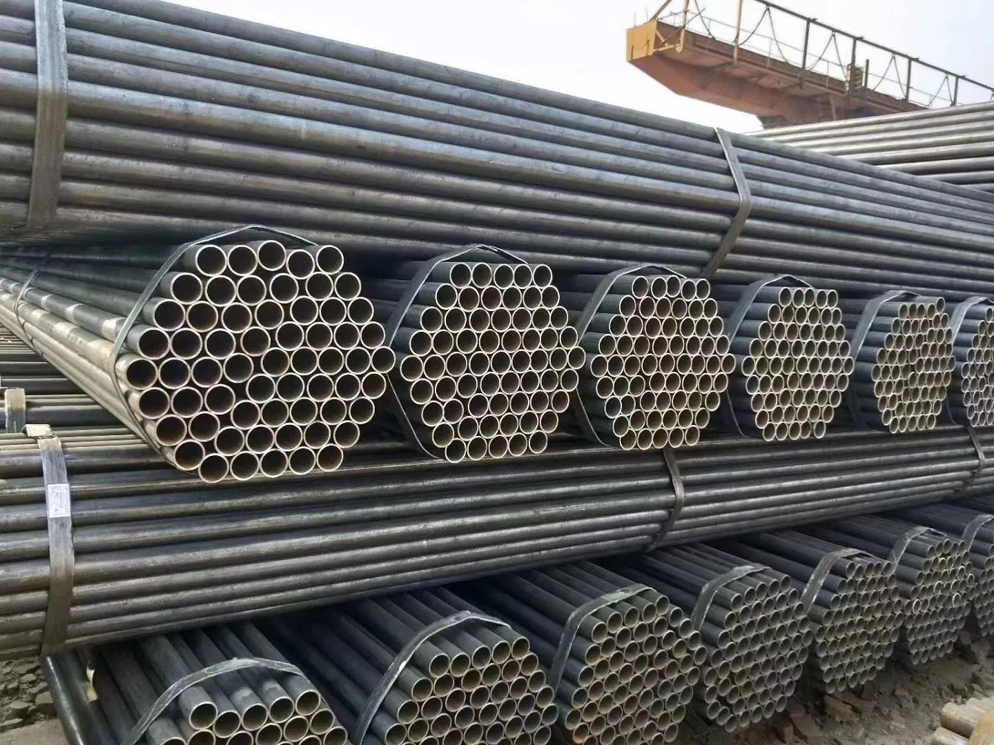 Good Quality Hot Rolled Round Steel Pipe for Scaffolding and Structures