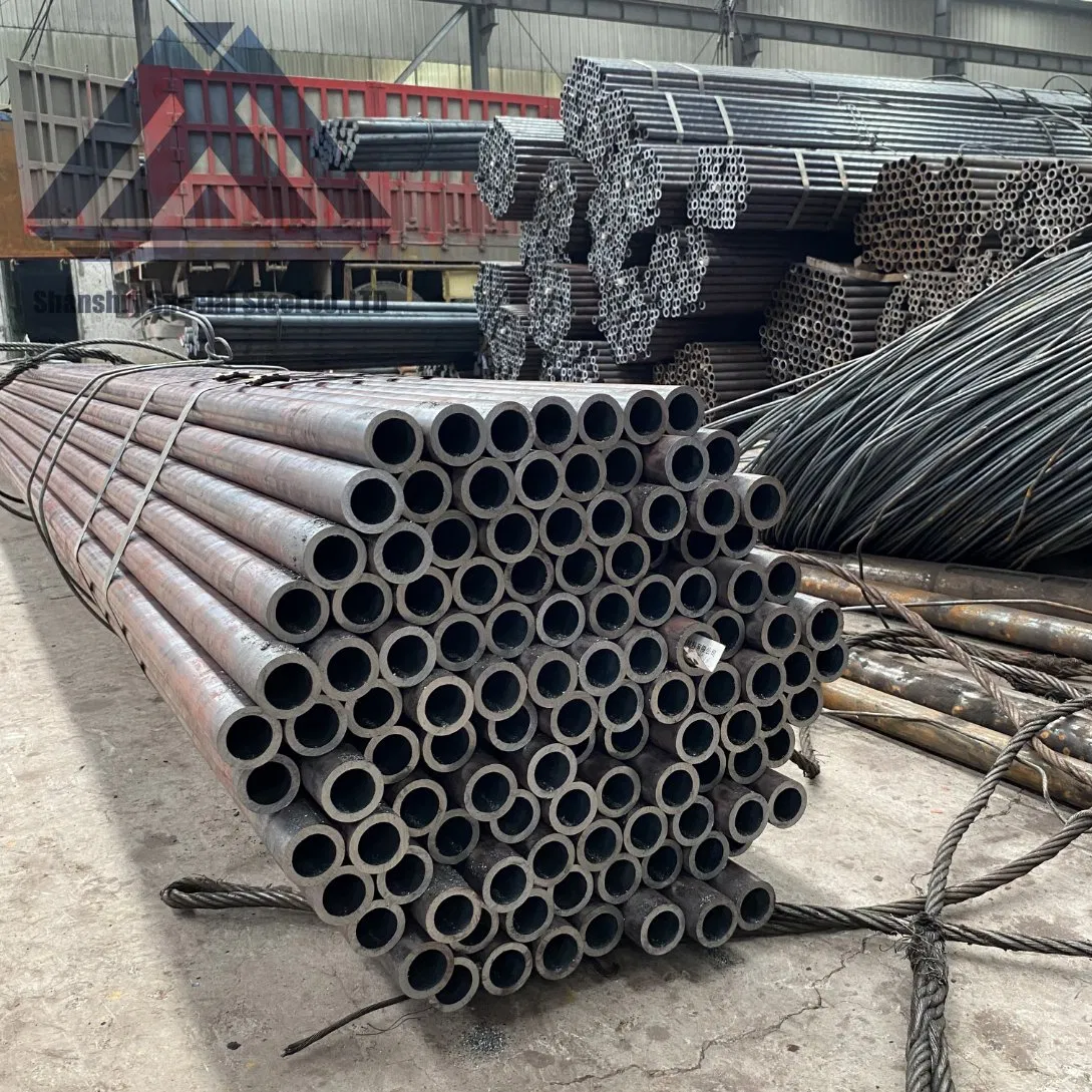 Factory Price Hot Sales API 5L ASTM A53 Q235 Q345 Q195/Carbon Steel Pipe for Machinery
