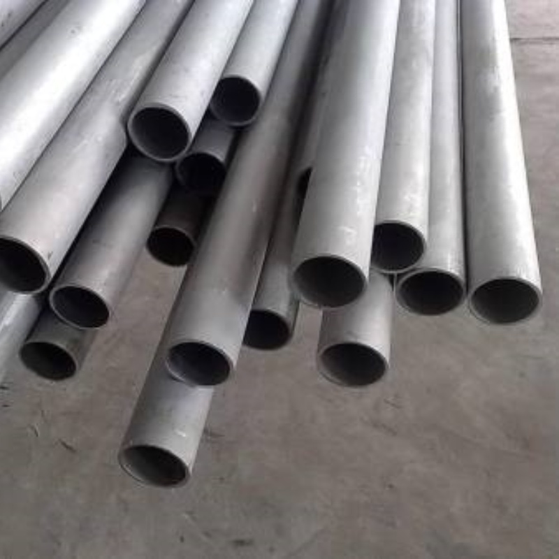 #10 #20 A192 Q235 Q345 Seamless Steel Pipe Square Round Tube Manufacturer Factory Price for Petrochemical Industry