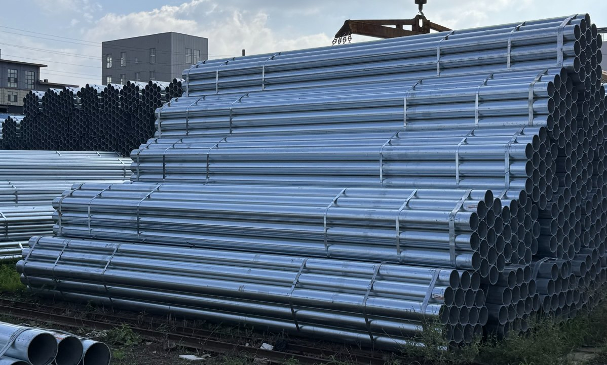 Premium ASTM A53 Grade Galvanized Steel Seamless Pipe