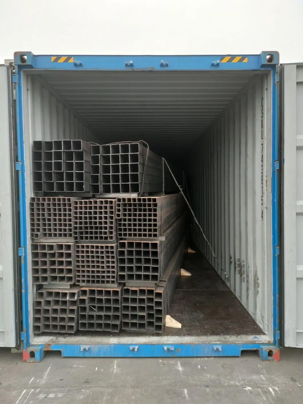 Loading Pipe