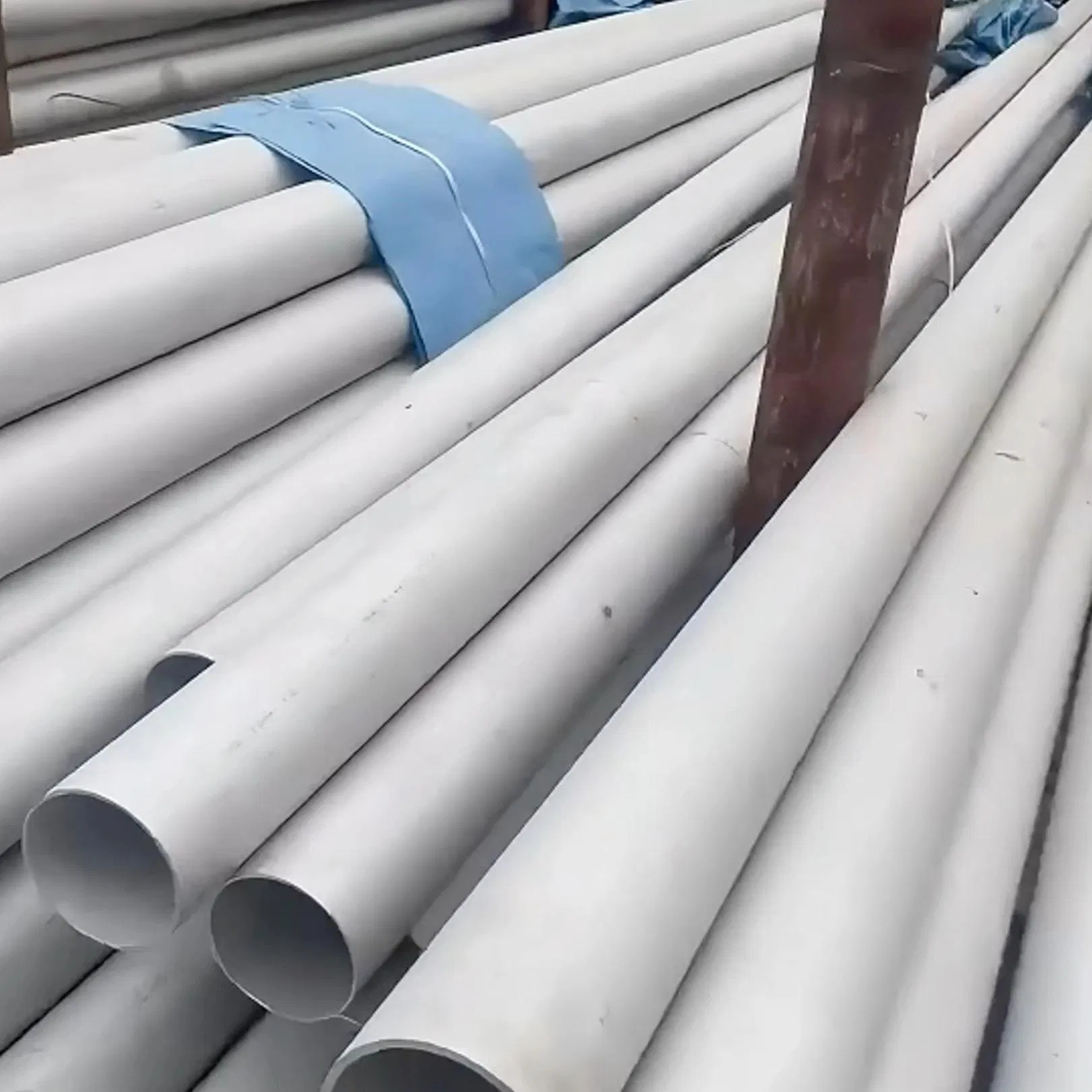 Large Diameter Stainless Steel Seamless Pipe for Power Plant Boilers with Od 450mm to 630mm ASTM A213 Certified Supplier