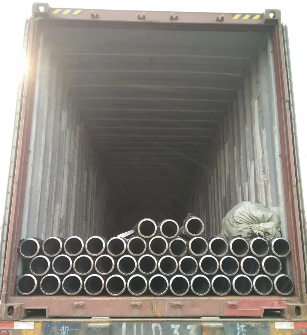 Pickled Surface Seamless Carbon Steel Tube St45 for Mechanical and Engineering Structures