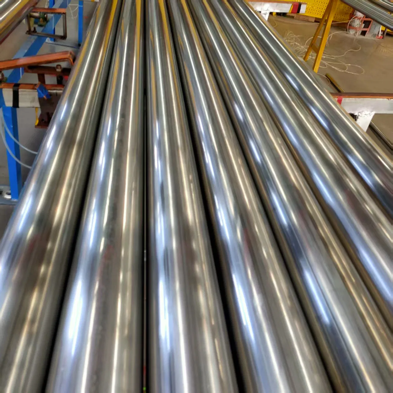 2b Finish for Painting/Coating S30408 Stainless Steel Round Tube for Structural Applications and Construction Projects
