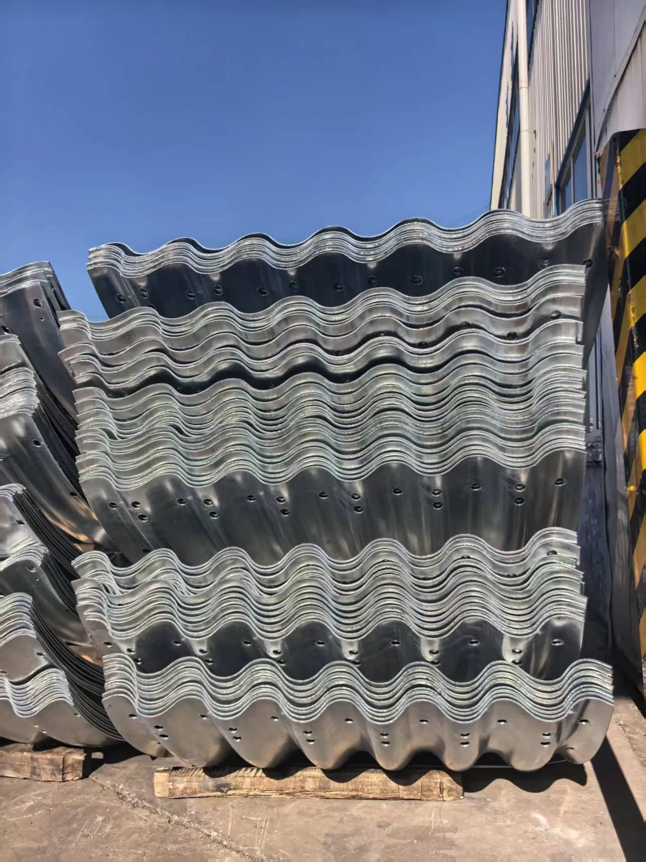 Low Price Large Diameter Galvanized Corrugated Culvert Bridge Drainage Tunnel Corrugated Culvert Steel Pipe