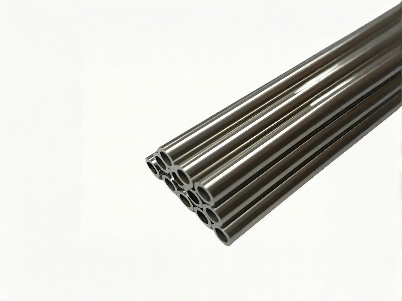 Seamless &amp; Precision Stainless Steel Tubes Capillary Tubes Boiler and Alloy Steel Pipes for Industrial Use