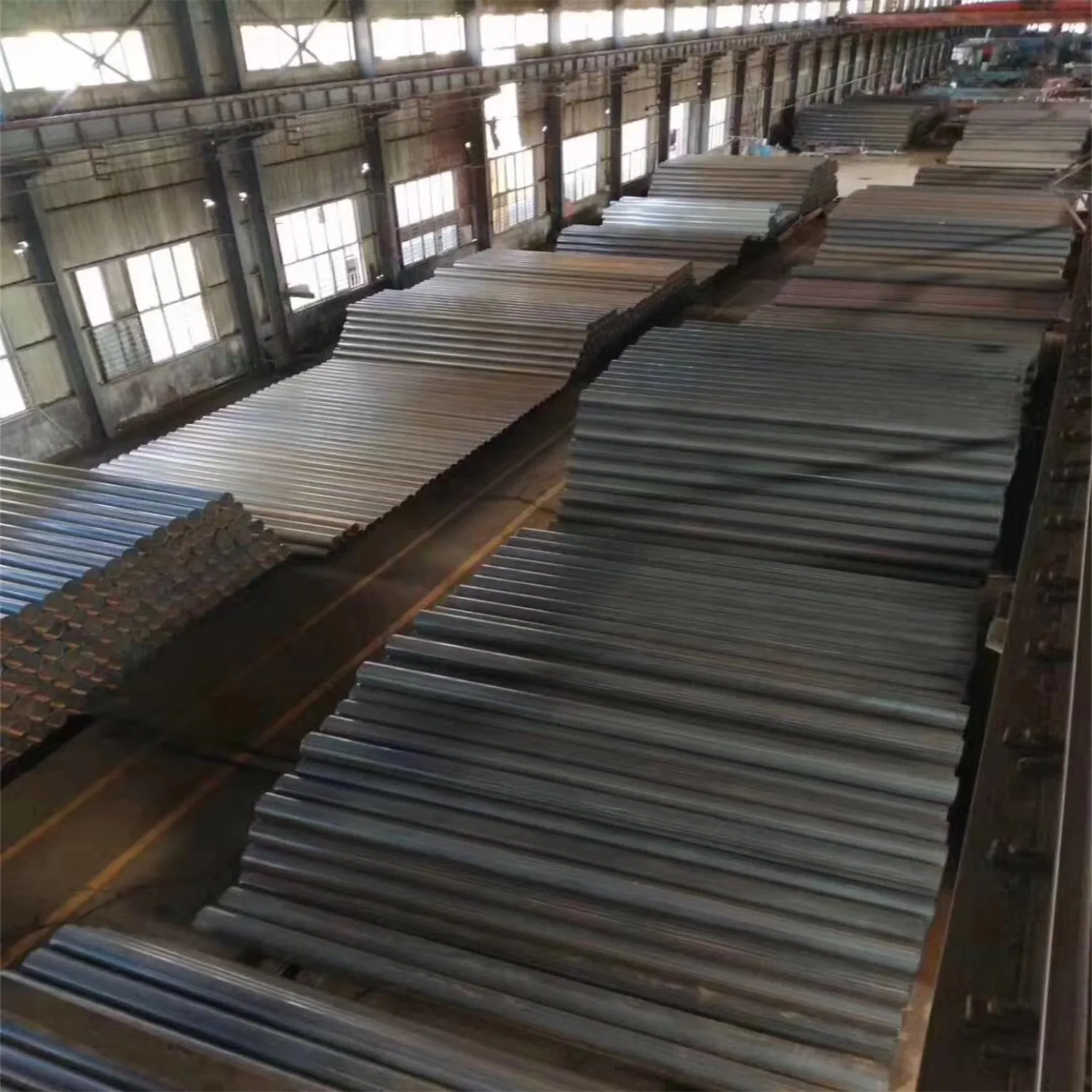 Durable 20-Year Round Standard Export Carbon ERW Steel Pipe