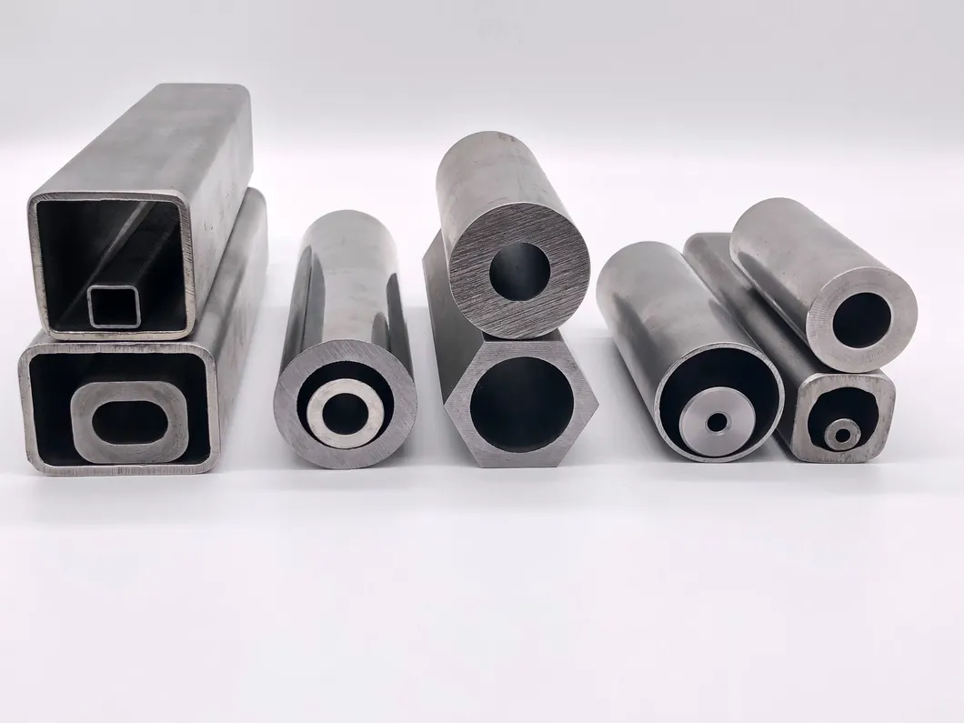 Customizable Seamless Pipe Detail