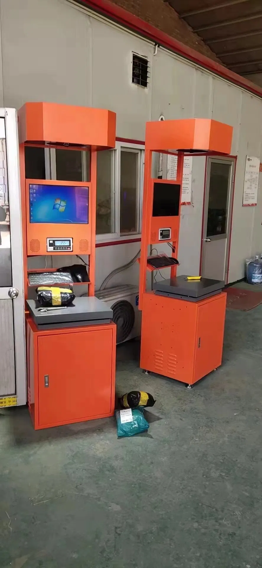 Versatile Dws Automatic Conveyor Solution for Industrial Needs