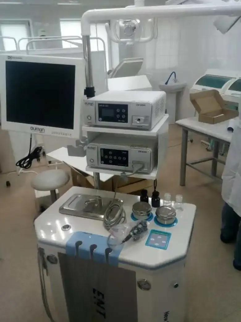 Ouman Complete Ent Treatment Workstation with Patient Chair and Instruments