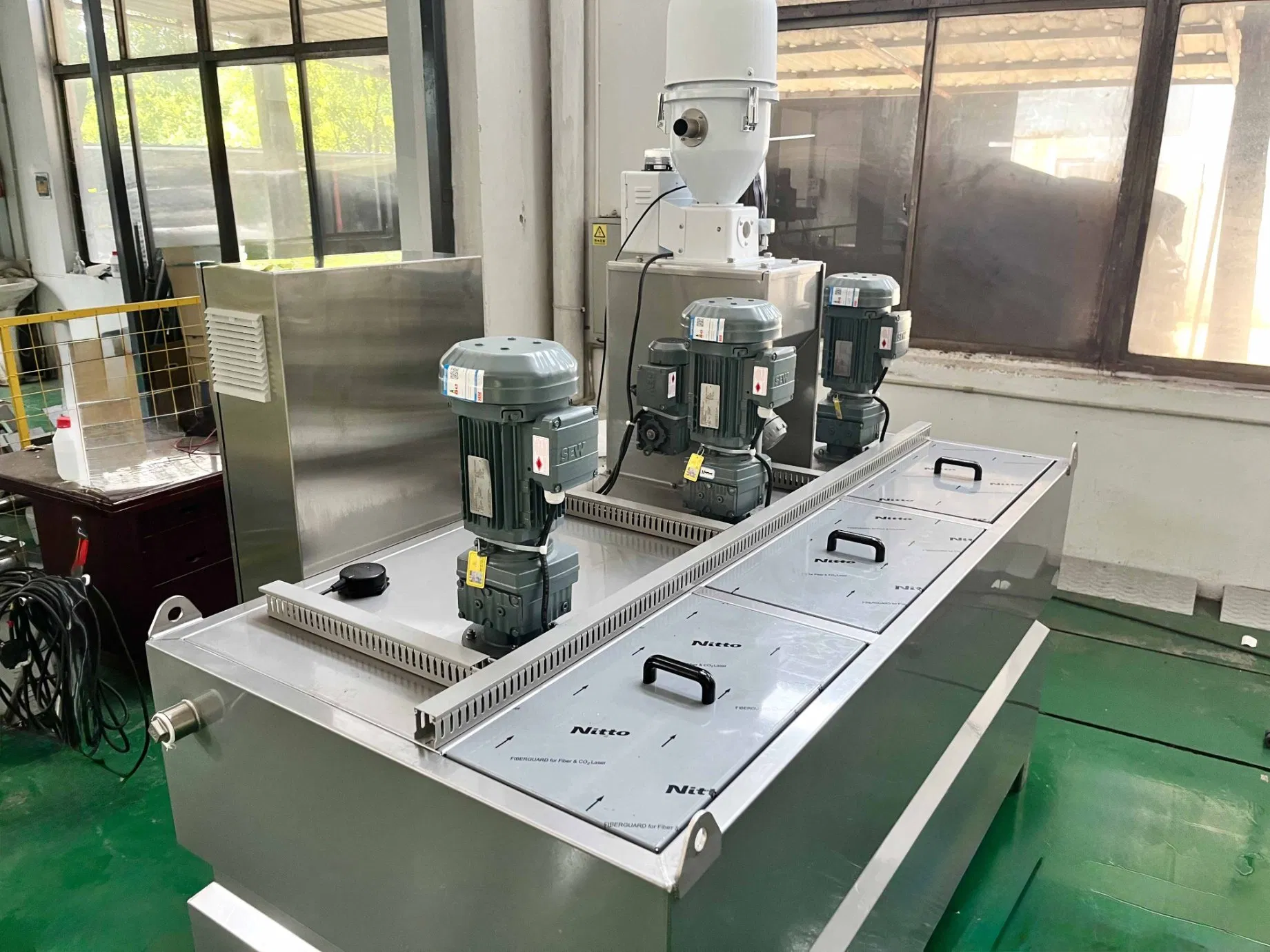 Precise Controlled Polymer Powder Mixing Tank Equipment PAC PAM Polymer Dosing System