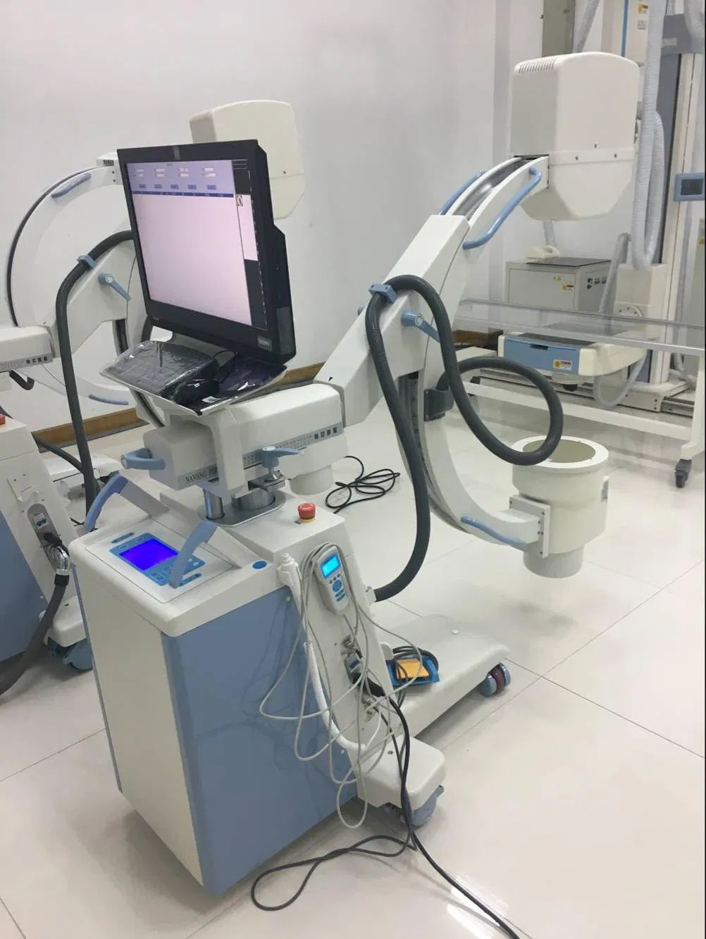 Klx112D Digital High Frequency Mobile Surgical Radiography C-Arm System X-ray