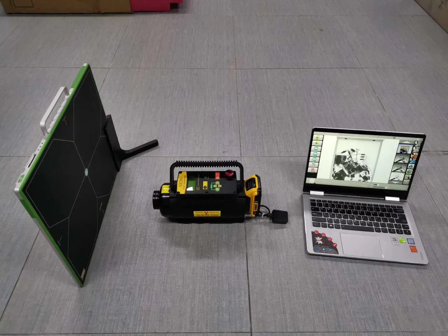 Lightweight Portable X-ray Device for Explosive Inspection