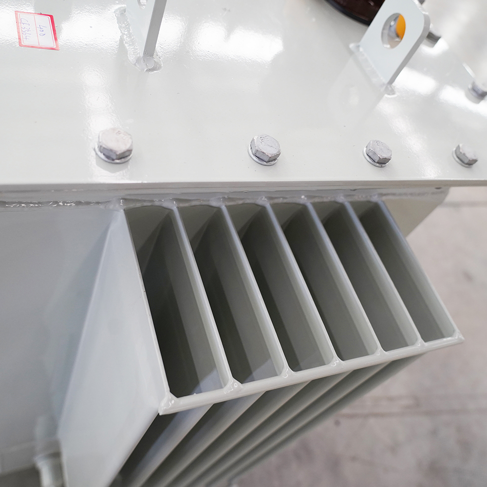 Conservator Oil-Immersed Three Phase Power Transformer 11kV to 35kV with 380V/400V Output and Three Windings