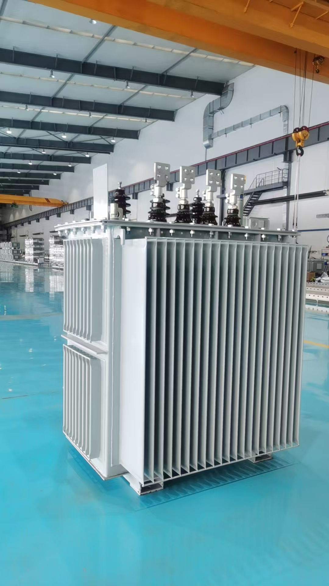 Three-Phase Distribution Transformer with 50Hz Frequency 10kv 6.3kv 6kv Output Voltages 220v 110v 440v Input