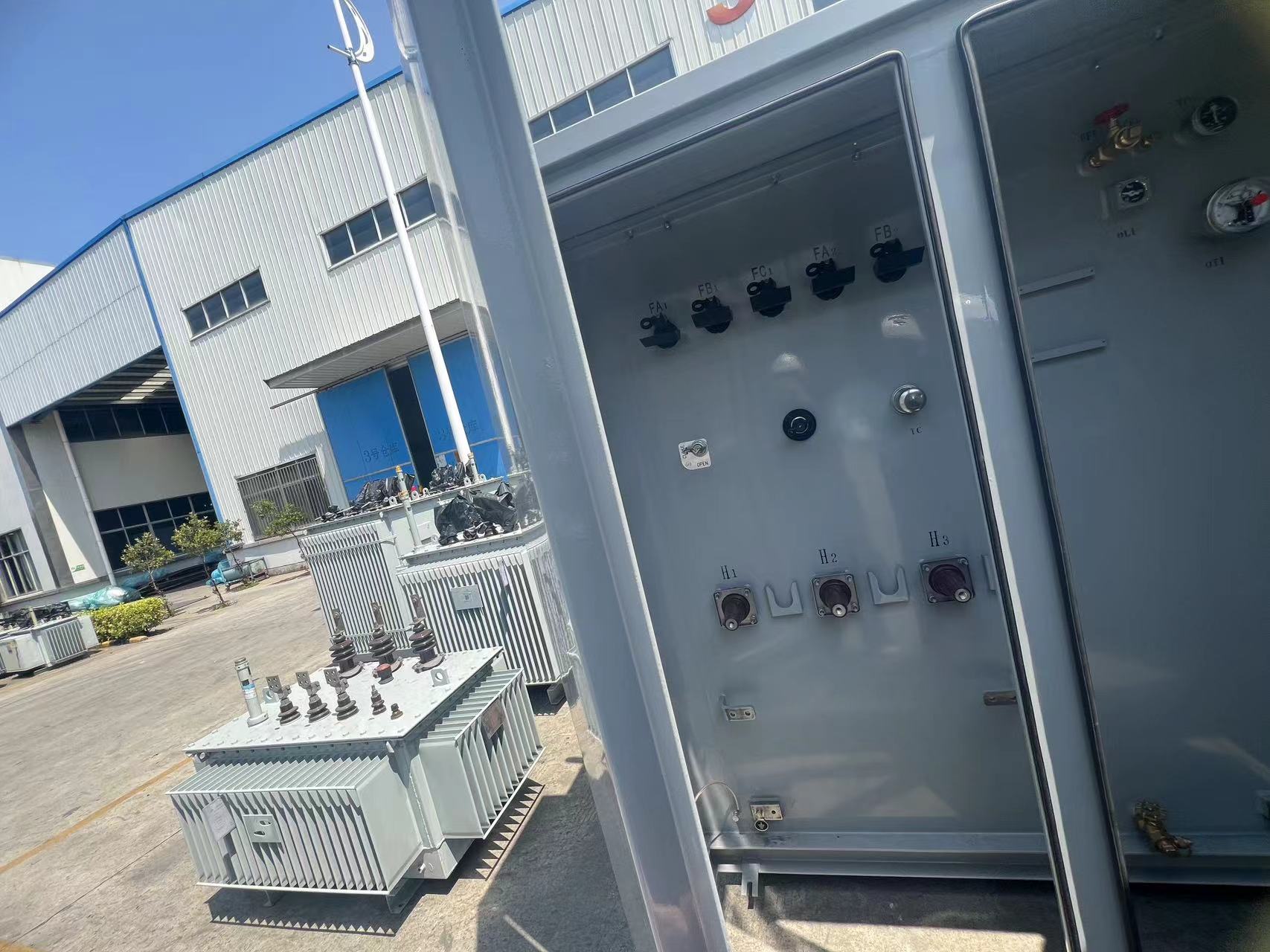 Yawei IEC60076 Standard 34.5kV to 24V 1250kVA Three Phase Pad Mounted Distribution Transformer Dyn11 Vector ONAN Cooling