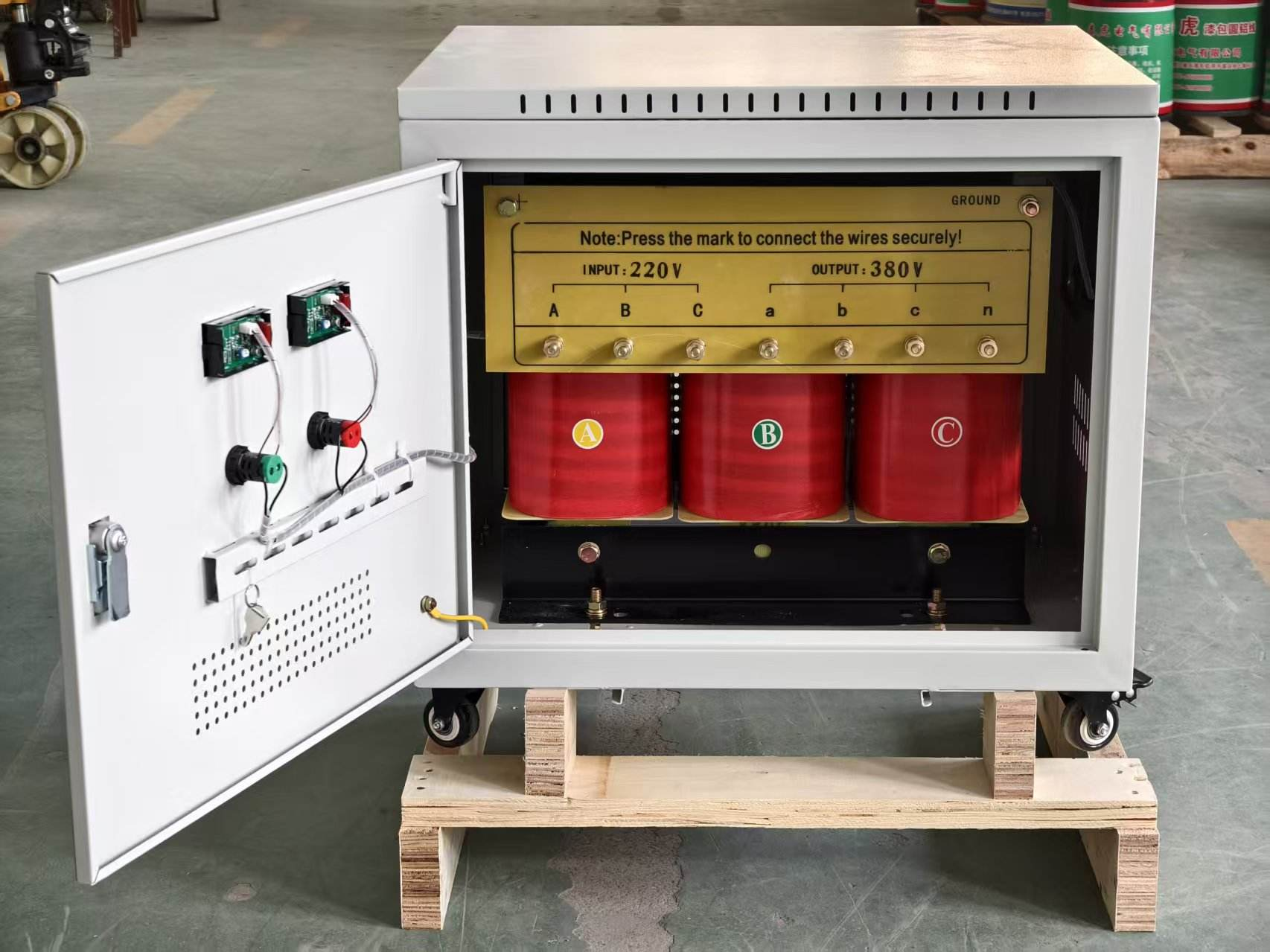 SG Three Phase Dry Isolation Transformer 100kVA 660V 415V 480V 380V 220V 440V 690V Industrial Step Up Down Transformer in Stock