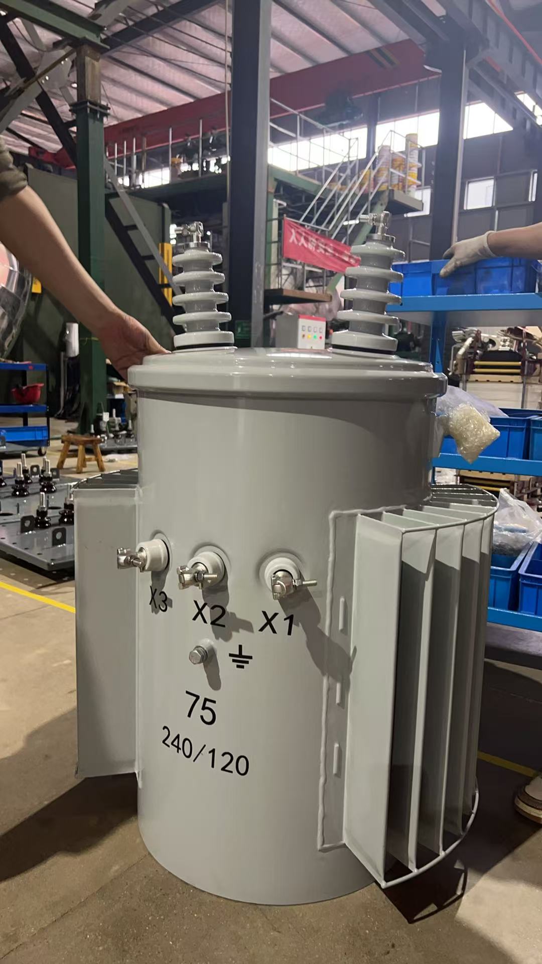 Top Factory 63kva 80kva 100kva 125kva 160kva Single Phase Triple-Winding Coil Copper Winding 60Hz Power Pole-Mounted Transformer