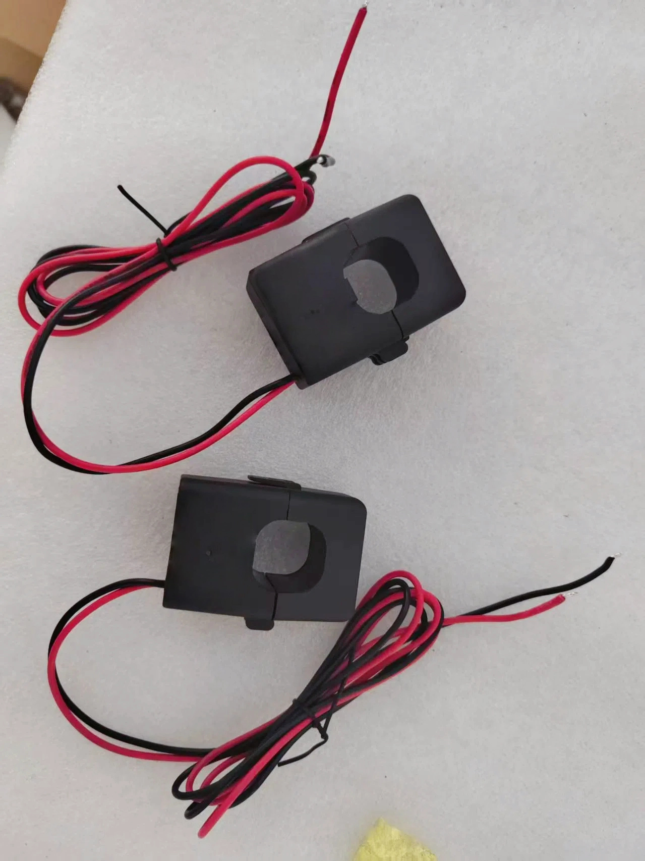 Professional Split Core Current Transformer 150A/5A 300A/5A 600A/5A 8000A/5A Single Phase 0.5% Accuracy 50/60Hz No Power Failure