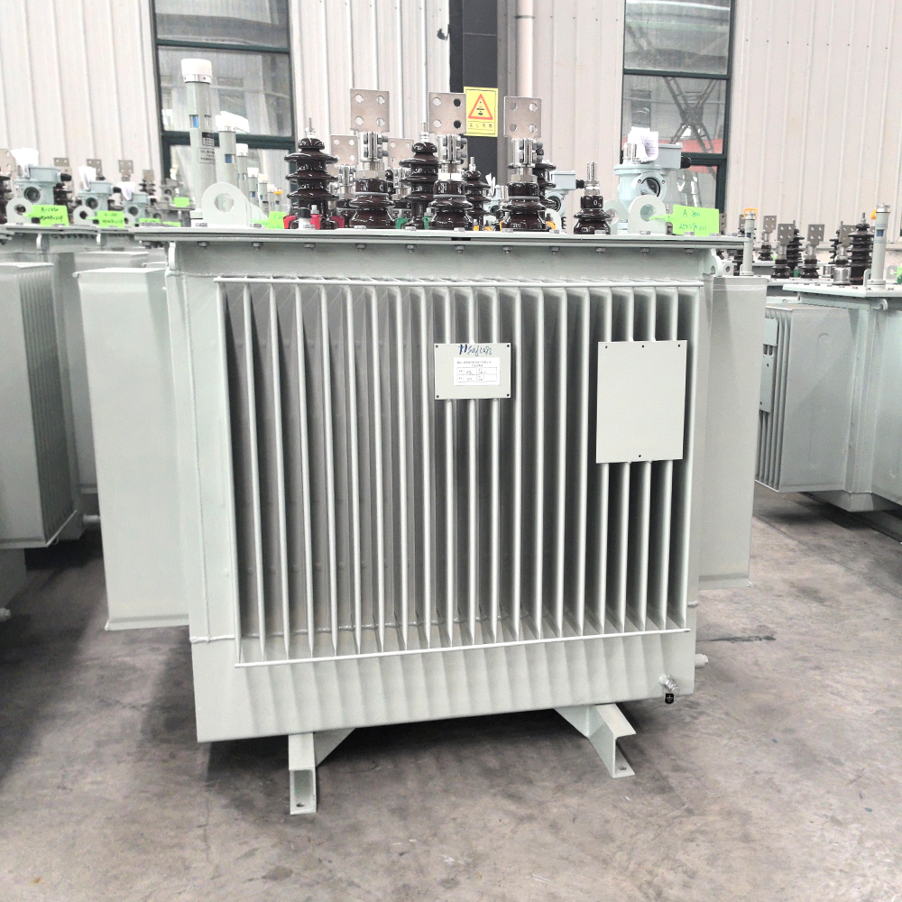 Conservator Oil-Immersed Three Phase Power Transformer 11kV to 35kV with 380V/400V Output and Three Windings