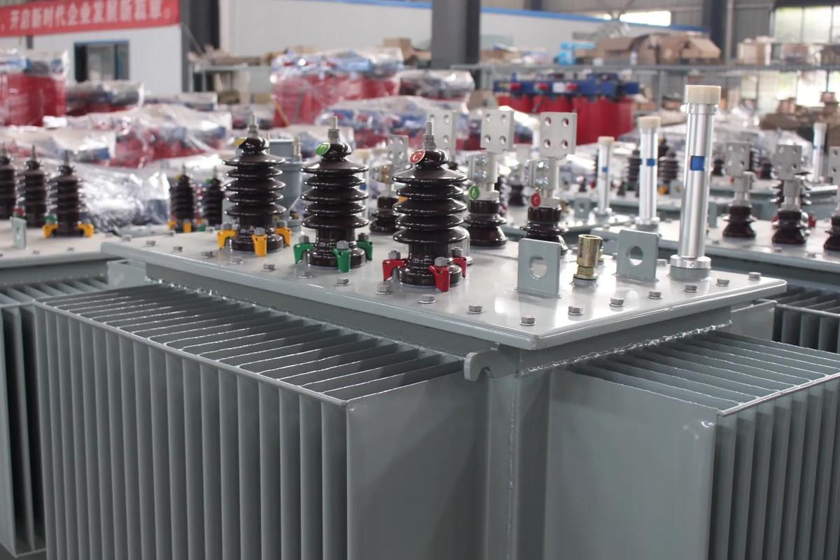 10kV 35kV Three Phase Oil Immersed Transformer Hermetically Sealed Distribution Power Transformer