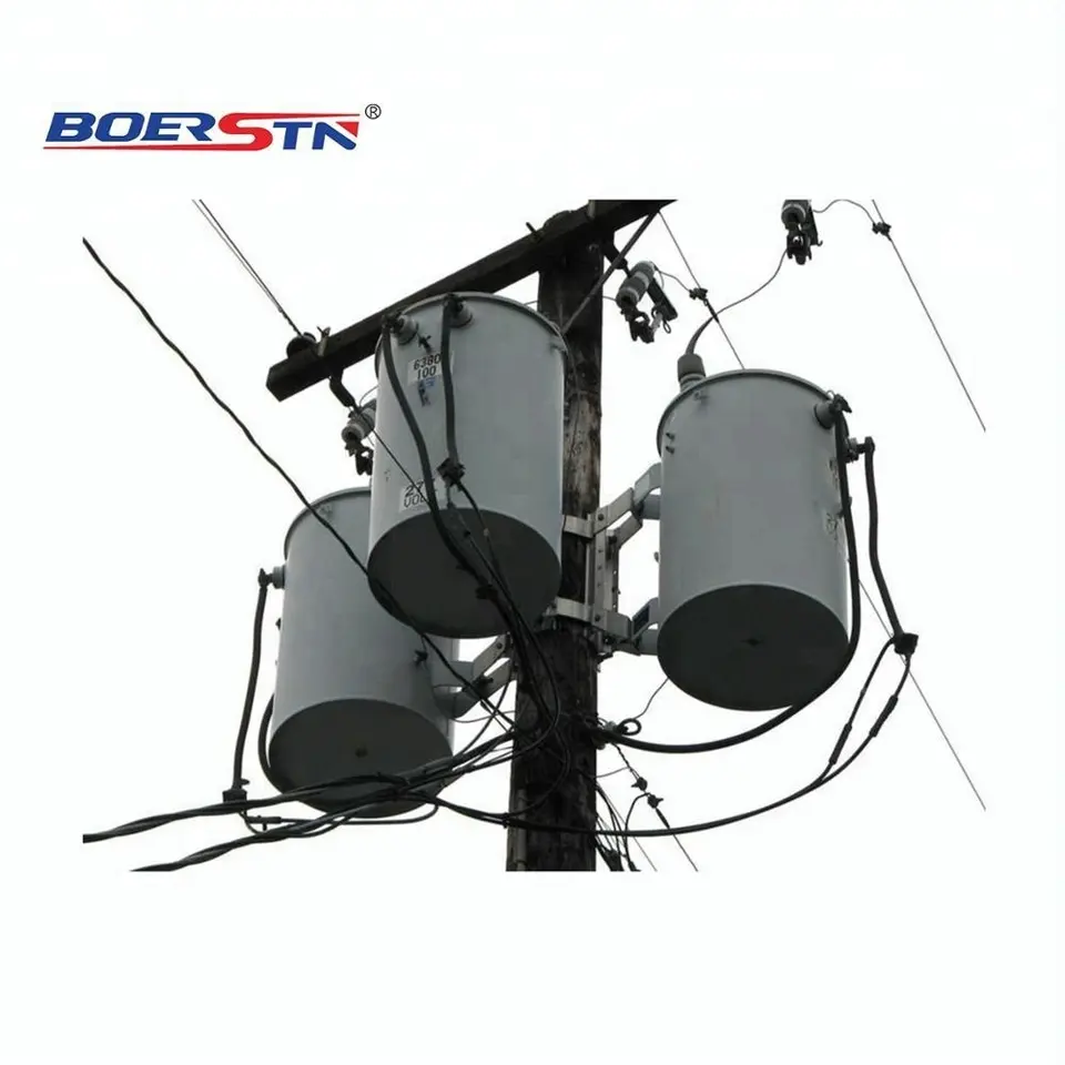 Single-Phase Overhead Power Distribution Transformer Non-PCB Oil Type Pole Mounted 240V AC Metal Material