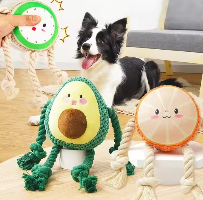 Avocado Design Squeaky Dog Chew Toys Eco-Friendly Interactive Sound Pet Plush Toy for Dogs Teeth Clean Indestructable Dog Toys