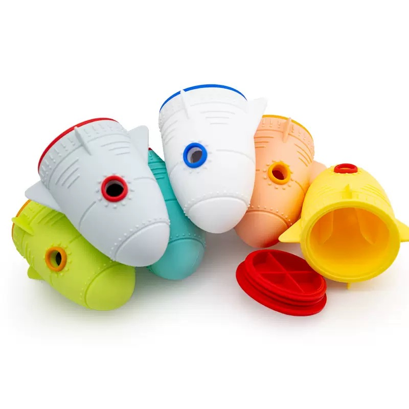 Pet Food Leaking Interactive Pet Toys Metal Stimulation Toy Treat Dispensing Ball for Dogs with Iq Puzzle Challenges