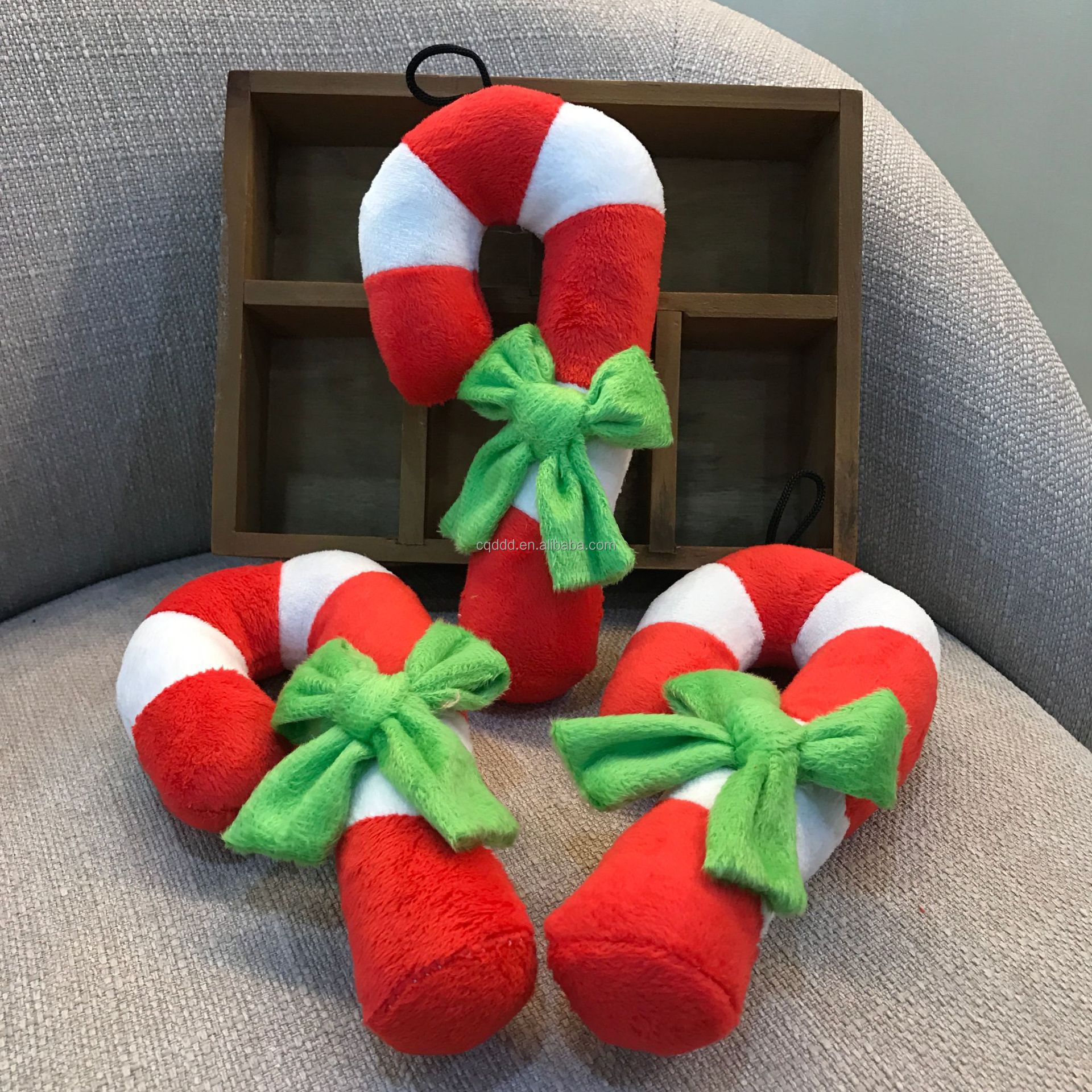 Pet toy design angle 2