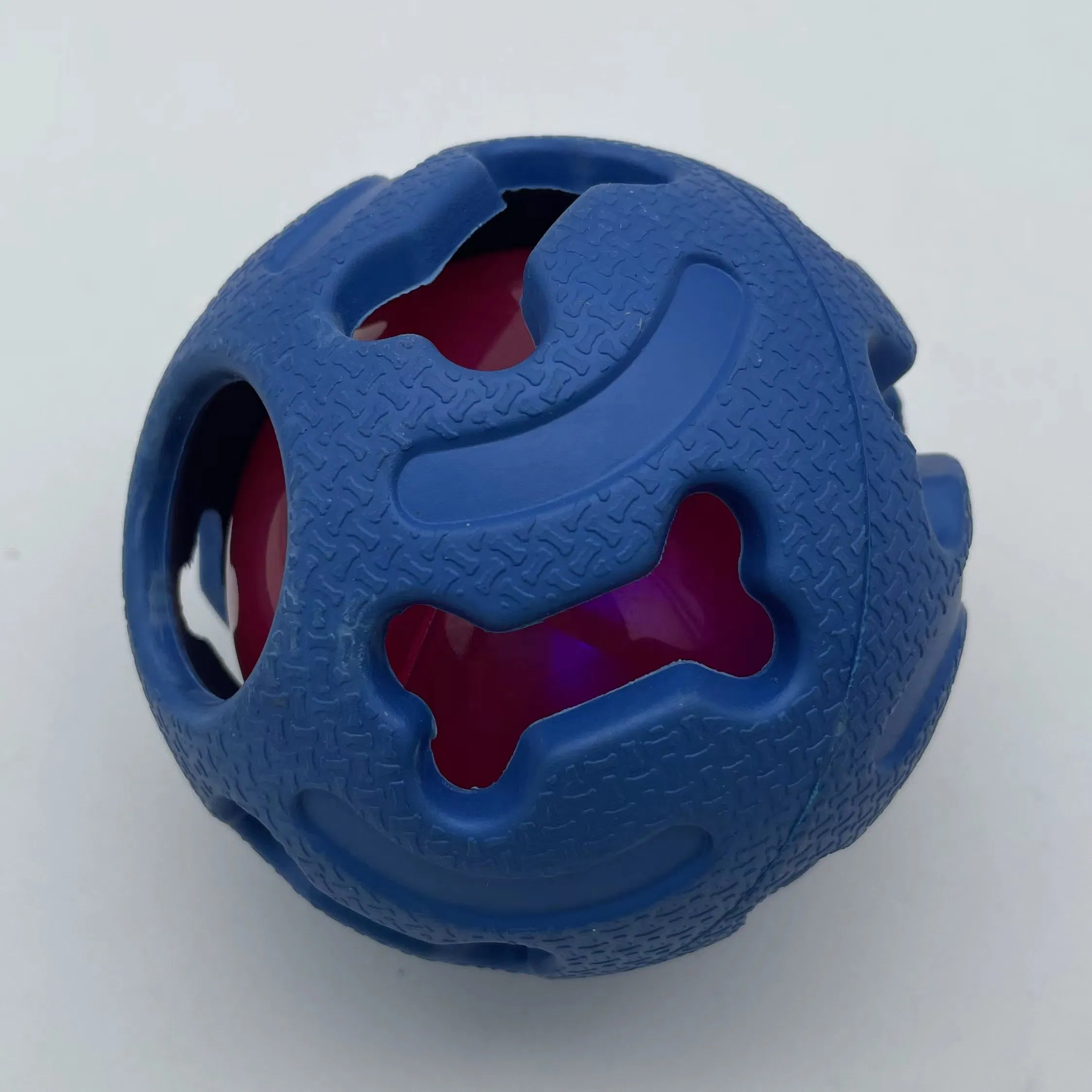 Hot Sales Natural Rubber Hollow Bone Pattern with LED Ball Dog Chews for Dog PET Playing