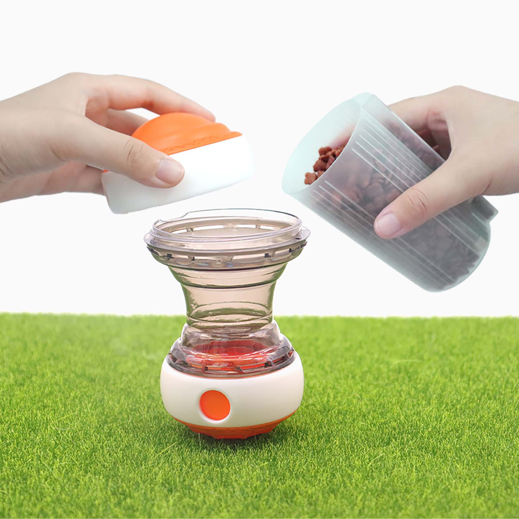 2026 Hot-Selling Interactive Dog Feeder Toy Slow Rotating Plastic Ball Chew Toy LSQ Model Cross-Border Pet Supplies