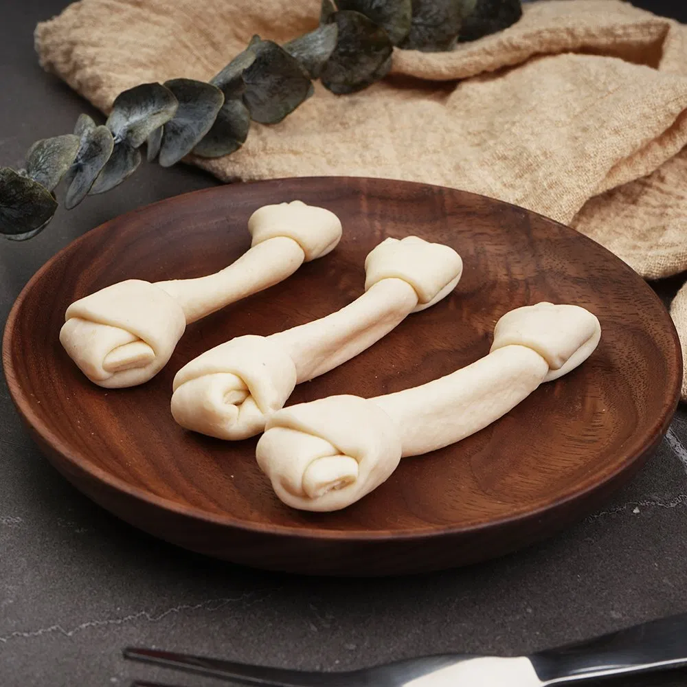 Healthy Natural Dog Training Treats Rawhide Twist Sticks Dog Chews Pet Treats Manufacturer