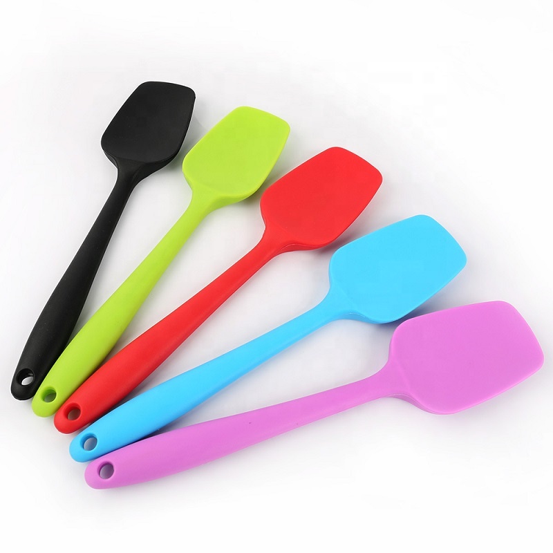 Bulk Kitchen Tools Cooking Utensils Set Silicone Cake Scrapers Tools Baking Silicone Spatula for Dough