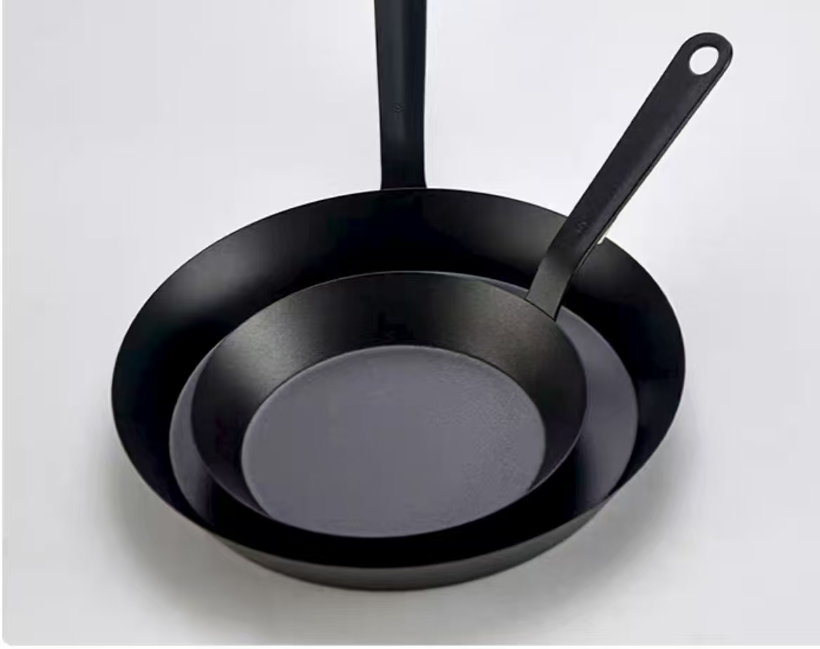 Extended Cast Iron Skillet with Long Handle Steak Frying Pan Minimalist Non-Stick Durable Cookware Set