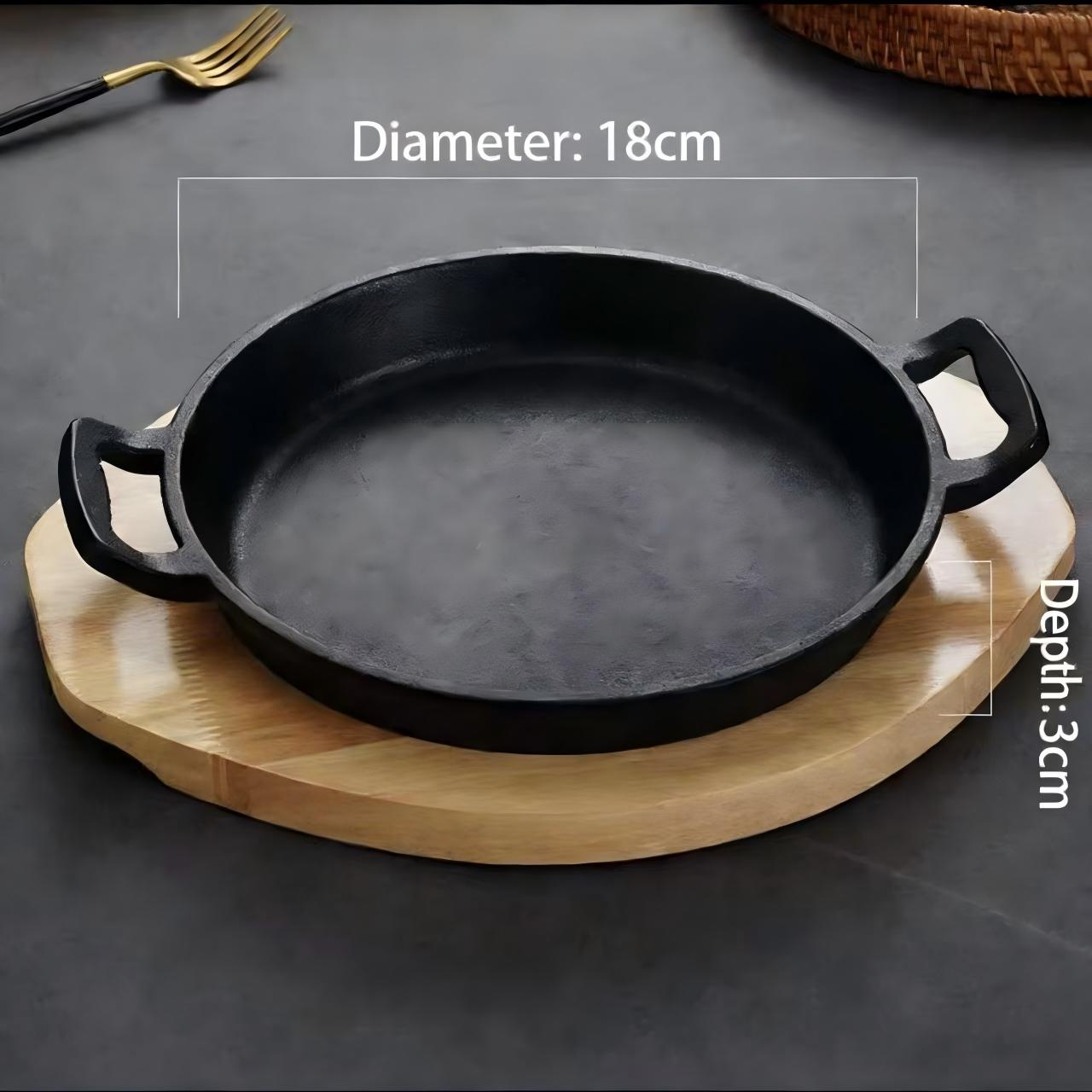 Custom Round Cast Iron Sizzling Plate with Wooden Base Double Handle Serving Pan Non-stick Steak Fajita Skillet for Restaurant