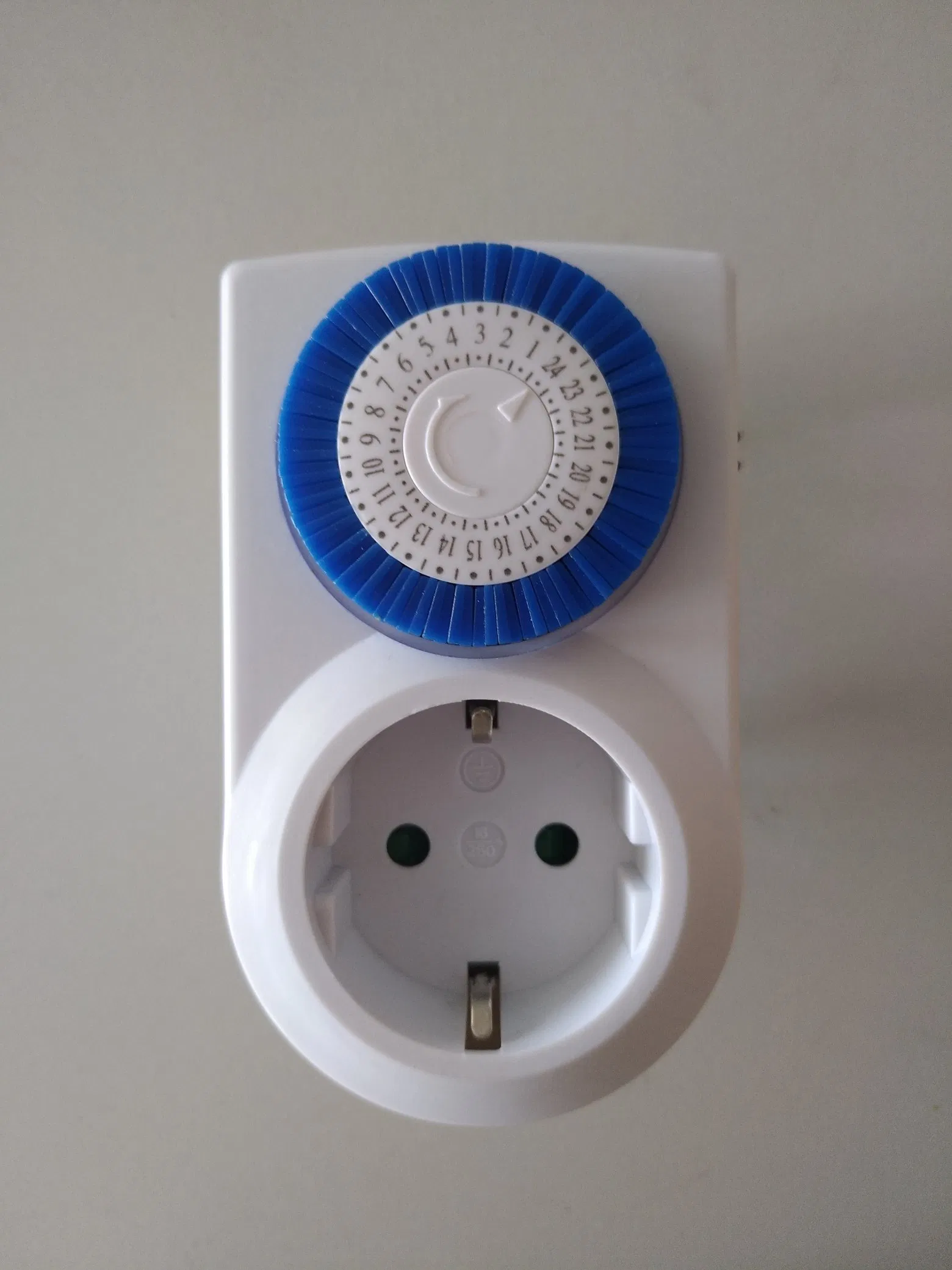 16A German Plug 24h Daily Programmable Mechanical Kitchen Timer