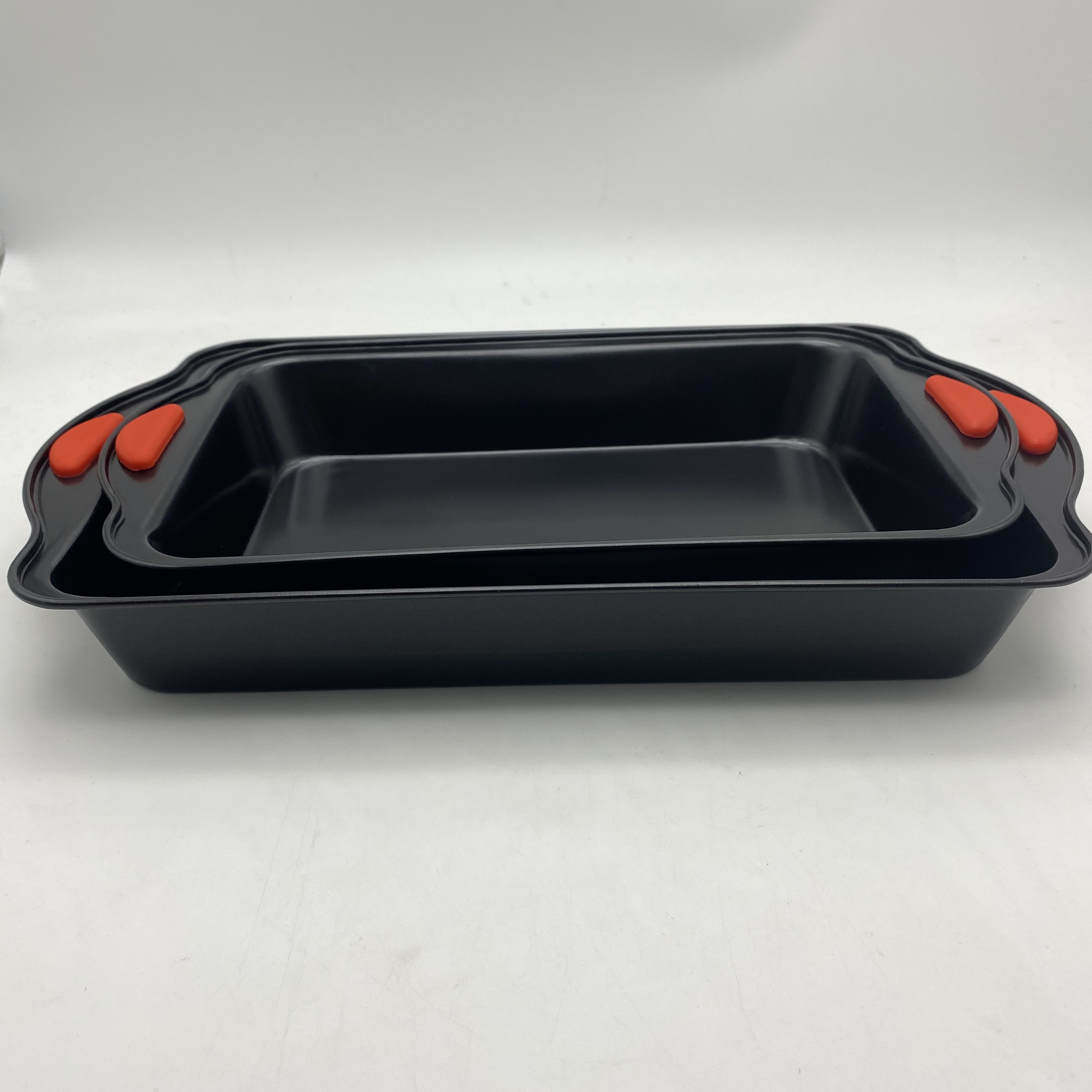 2-Piece Home Kitchen Baking Pan with Red Silicone Handles Carbon Steel Cookie Sheets