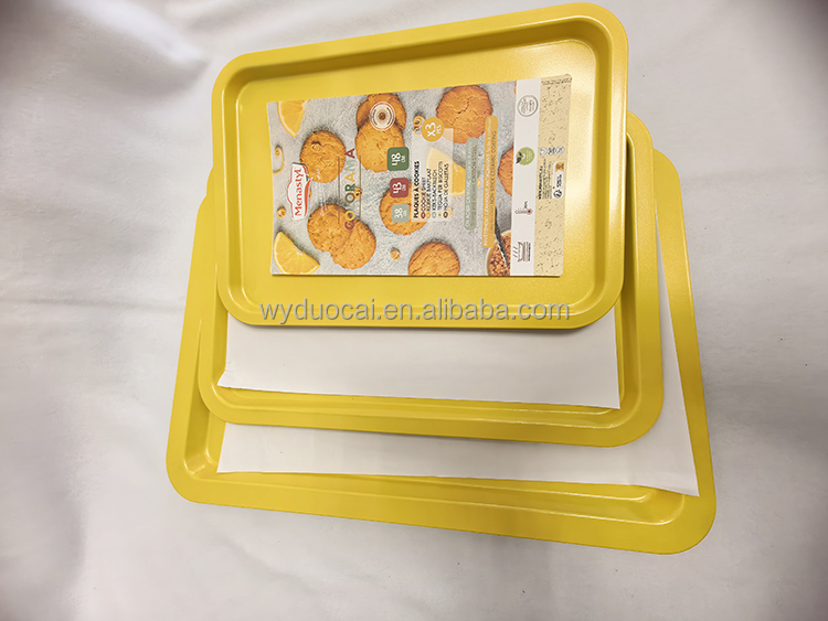 Baking Sheet Set Display