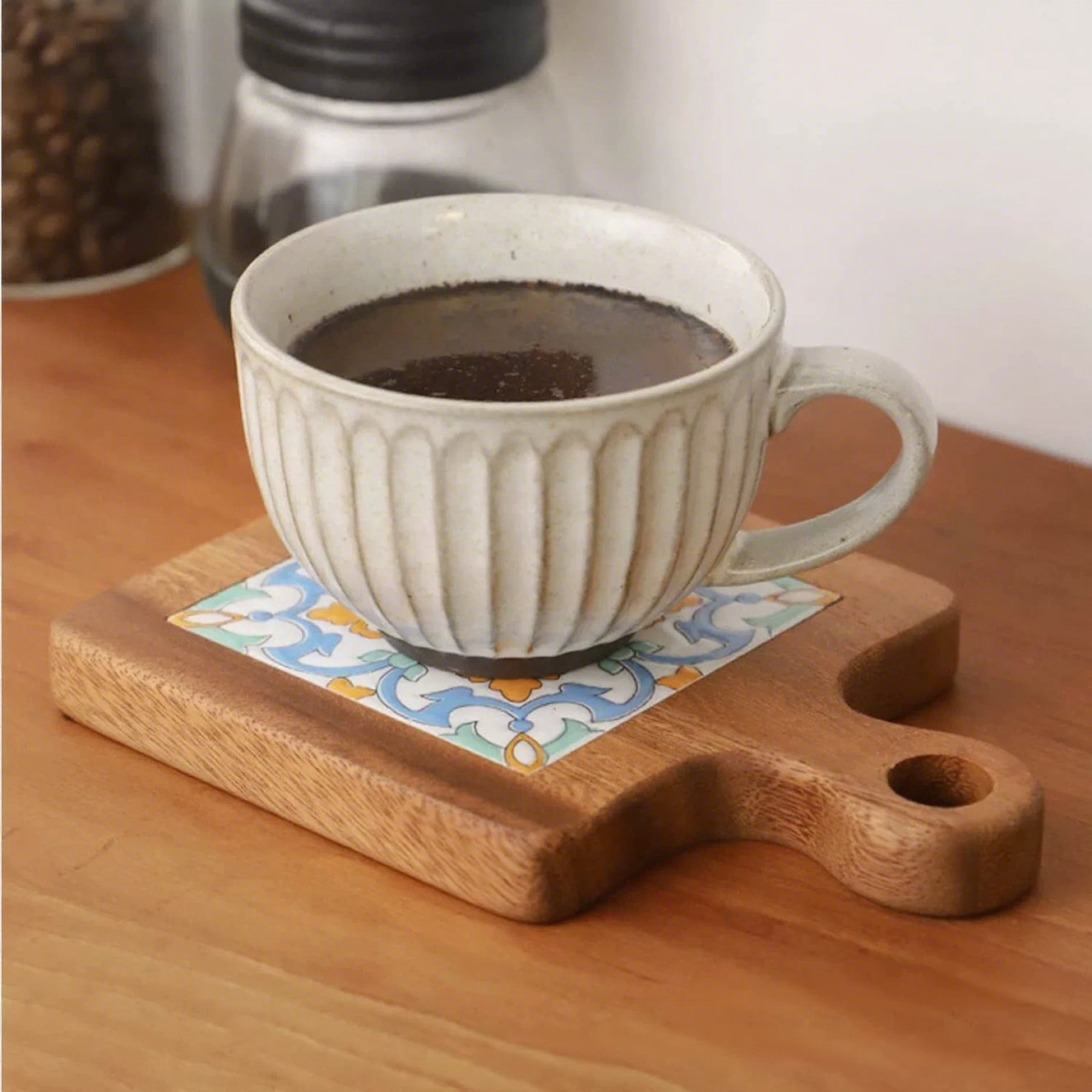 Wooden Non-Slip Coasters Oven Mitts Stand Hot Dishes Trivets Pads for Kitchen Table for Hot Pots Pans Kitchen Mats Pads Elegant