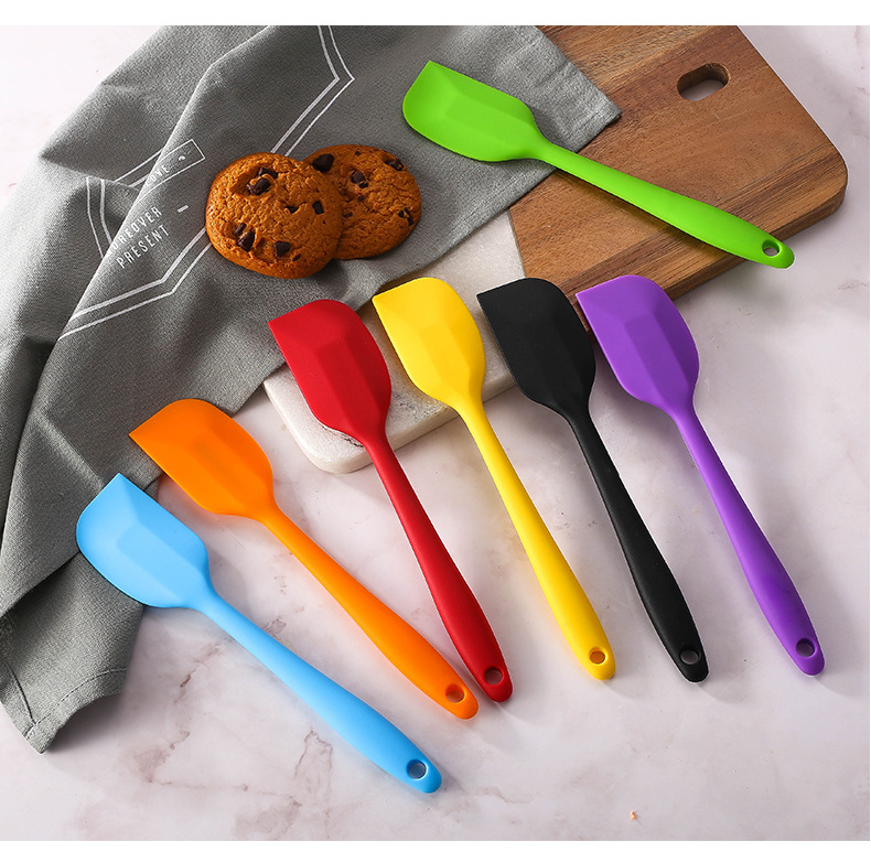Food Grade High Temperature Resistant Baking Pastry Cake Tool Non-stick Butter Silicone Spatula